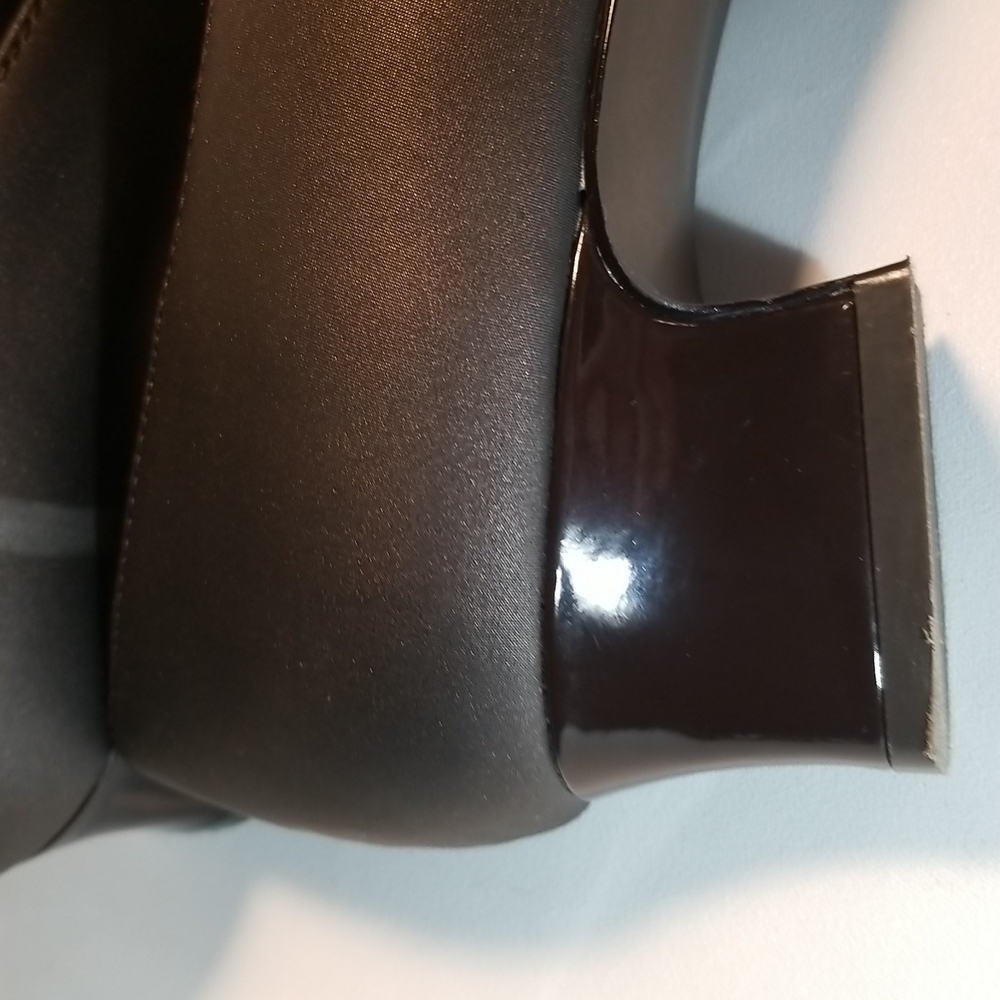 Soft Style brown vinyl block heels, women's size 7.5 - Picture 13 of 15